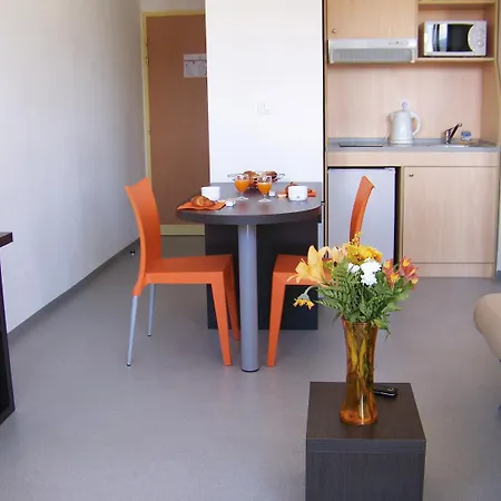 Lejlighedshotel Vanina Park 3*